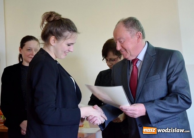 Zdjęcie w galerii na portalu naszwodzislaw.com: Bezinteresownie chcą pomagać innym wiadomości z regionu