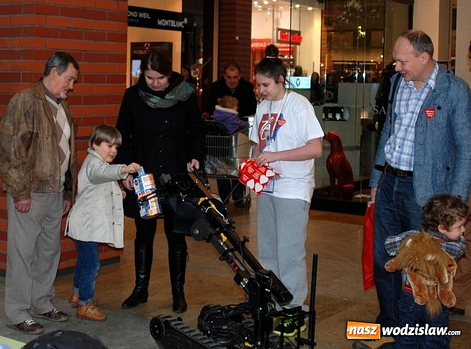 Zdjęcie w galerii na portalu naszwodzislaw.com: ŚMOSG wspiera WOŚP wiadomości z regionu