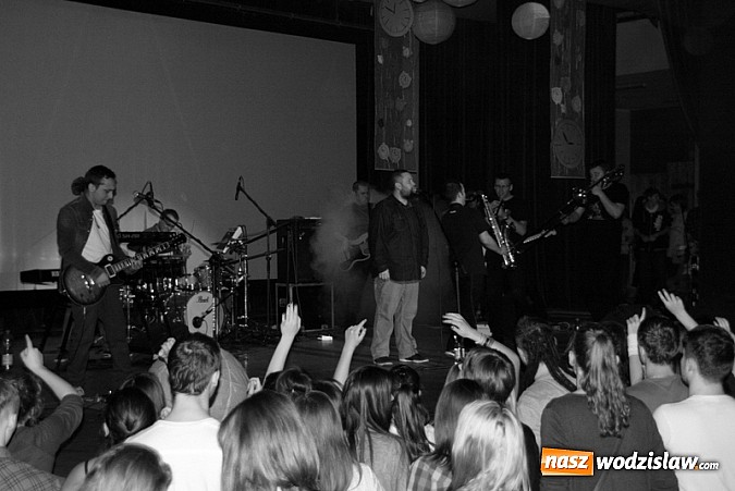 Zdjęcie w galerii na portalu naszwodzislaw.com: Zagrali dla Klaudii w Wodzisławskim Centrum Kultury wiadomości z regionu