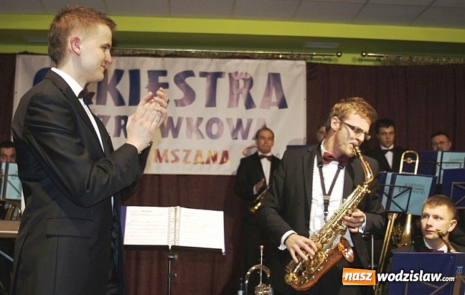 Zdjęcie w galerii na portalu naszwodzislaw.com: Zagrali jak z nut. Pierwszy koncert gminnej orkiestry wiadomości z regionu