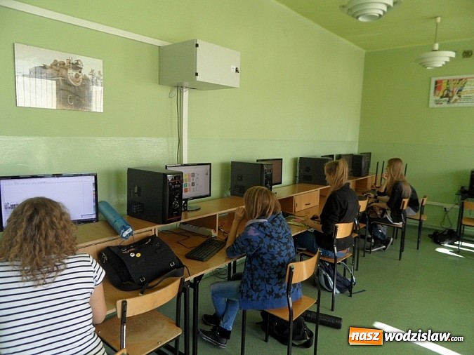 Zdjęcie w galerii na portalu naszwodzislaw.com: Nowe wyposażenie pracowni zawodowych w powiatowych szkołach wiadomości z regionu