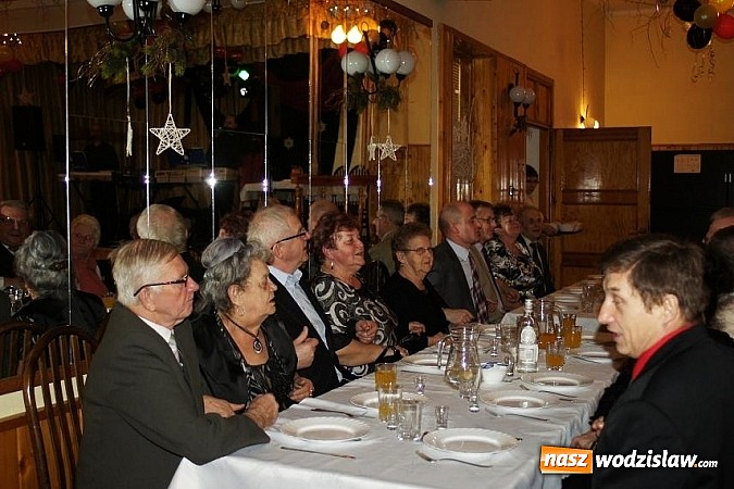 Zdjęcie w galerii na portalu naszwodzislaw.com: Na Dzień Babci i Dziadka spotkali się w Mszanie wiadomości z regionu