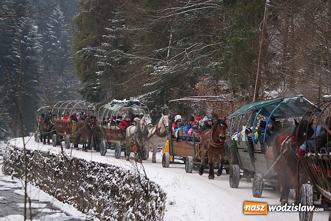 Zdjęcie w galerii na portalu naszwodzislaw.com: Przednia zabawa w czasie kuligu wiadomości z regionu