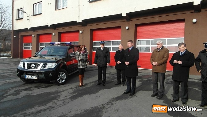 Zdjęcie w galerii na portalu naszwodzislaw.com: Na ratunek nowym wozem. Nissan Navara dla wodzisławskich strażaków wiadomości z regionu