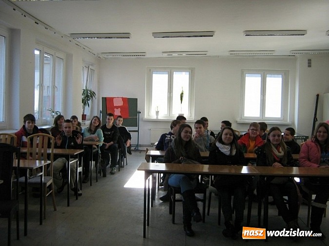 Zdjęcie w galerii na portalu naszwodzislaw.com: Uzależnienia drogą donikąd! wiadomości z regionu