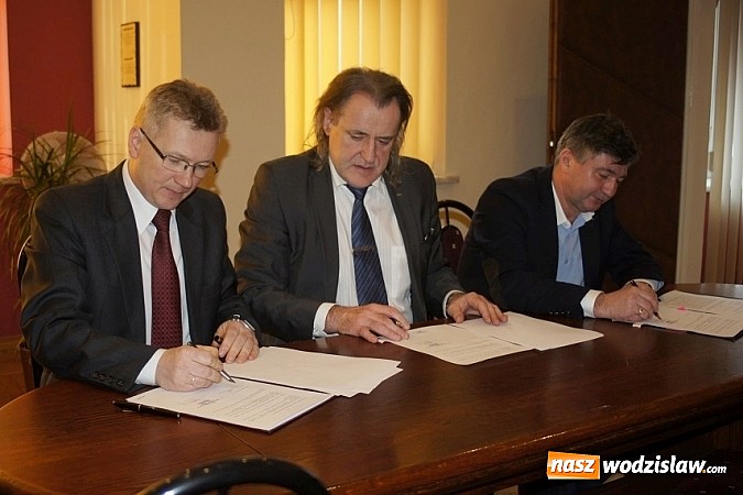Zdjęcie w galerii na portalu naszwodzislaw.com: Jest porozumienie, będzie rekultywacja zalewisk wiadomości z regionu