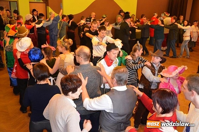 Zdjęcie w galerii na portalu naszwodzislaw.com: Niepełnosprawni bawili się na maskowym balu karnawałowym wiadomości z regionu