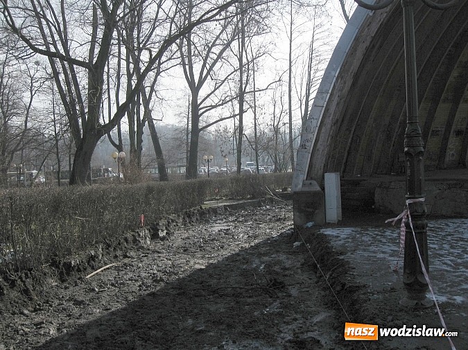 Zdjęcie w galerii na portalu naszwodzislaw.com: Nowe oblicze wodzisławskiego parku wiadomości z regionu