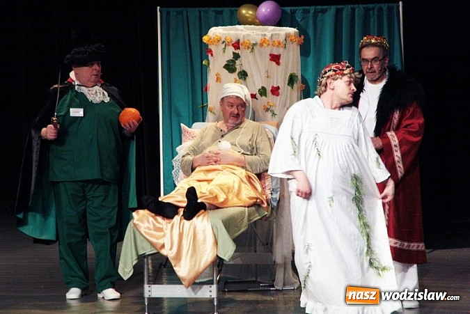 Zdjęcie w galerii na portalu naszwodzislaw.com: Bo żeby się leczyć trzeba mieć zdrowie - Czy jest na sali lekarz w RCK Feniks - zobacz zdjęcia! wiadomości z regionu