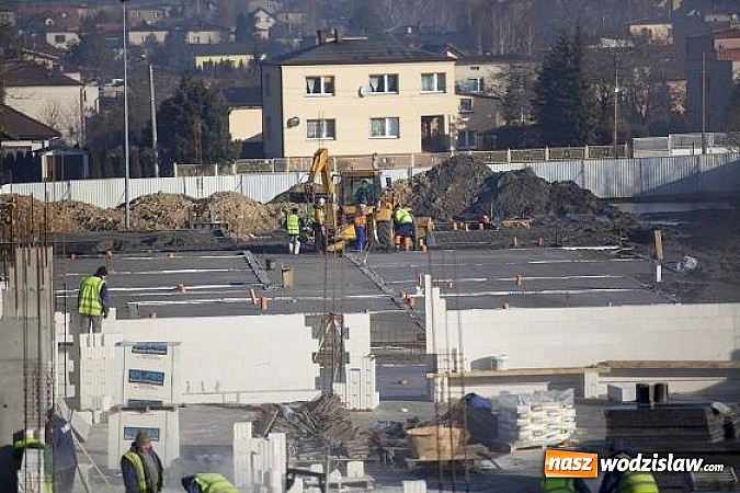 Zdjęcie w galerii na portalu naszwodzislaw.com: Przedszkole na Głożynach buduje się pełną parą wiadomości z regionu