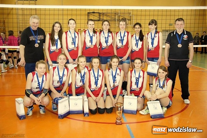 Zdjęcie w galerii na portalu naszwodzislaw.com: Brązowe medale Mistrzostw Śląska dla siatkarek Zorzy! wiadomości z regionu