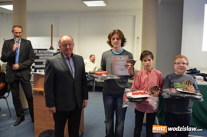 Zdjęcie w galerii na portalu naszwodzislaw.com: Znamy mistrzów powiatu w szachach wiadomości z regionu