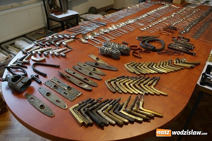 Zdjęcie w galerii na portalu naszwodzislaw.com: Kolekcjonerzy antyków w rękach policji wiadomości z regionu