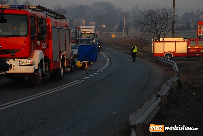 Zdjęcie w galerii na portalu naszwodzislaw.com: Tragiczny początek sezonu motocyklowego - nie żyje 38-latek wiadomości z regionu
