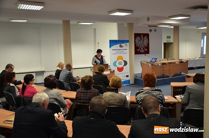 Zdjęcie w galerii na portalu naszwodzislaw.com: Razem znaczy lepiej - spotkanie w powiecie wiadomości z regionu