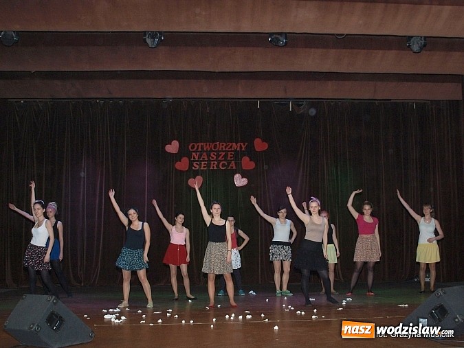 Zdjęcie w galerii na portalu naszwodzislaw.com: Uczniowie otworzyli serca dla swoich kolegów wiadomości z regionu