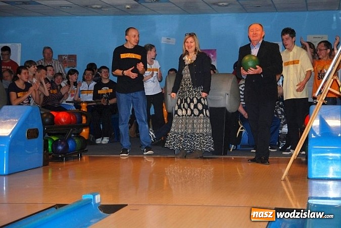Zdjęcie w galerii na portalu naszwodzislaw.com: Niepełnosprawni zmierzyli się w Turnieju w Kręgle wiadomości z regionu
