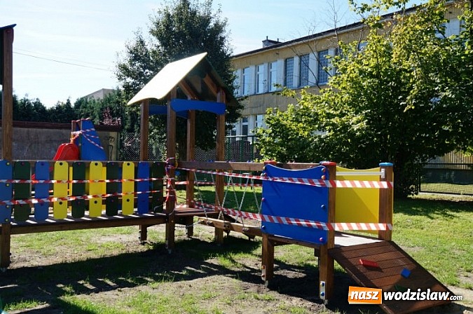 Zdjęcie w galerii na portalu naszwodzislaw.com: Które przedszkola będa mieć nowe place zabaw? wiadomości z regionu