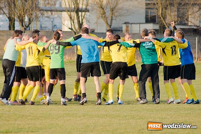 Zdjęcie w galerii na portalu naszwodzislaw.com: Udany rewanż Polonii w Raciborzu wiadomości z regionu