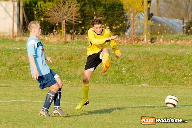 Zdjęcie w galerii na portalu naszwodzislaw.com: Udany rewanż Polonii w Raciborzu wiadomości z regionu