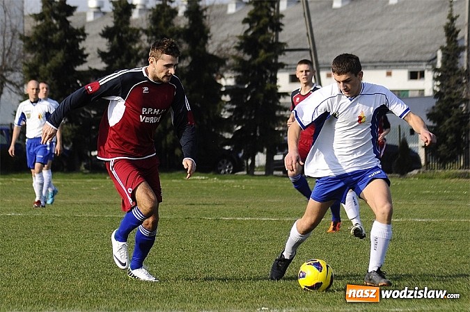 Zdjęcie w galerii na portalu naszwodzislaw.com: Wygrana Płomienia na początek rundy wiosennej wiadomości z regionu