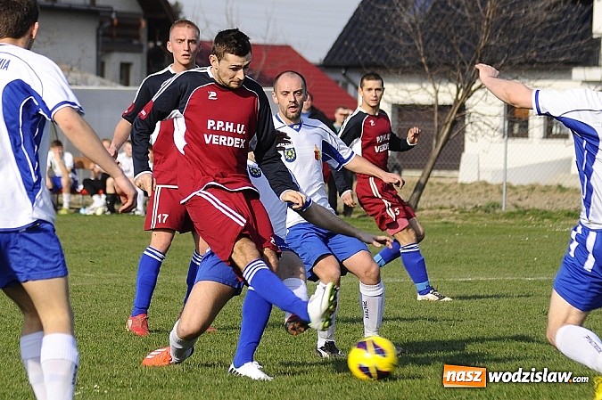 Zdjęcie w galerii na portalu naszwodzislaw.com: Wygrana Płomienia na początek rundy wiosennej wiadomości z regionu