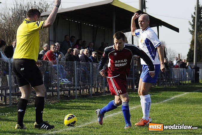 Zdjęcie w galerii na portalu naszwodzislaw.com: Wygrana Płomienia na początek rundy wiosennej wiadomości z regionu