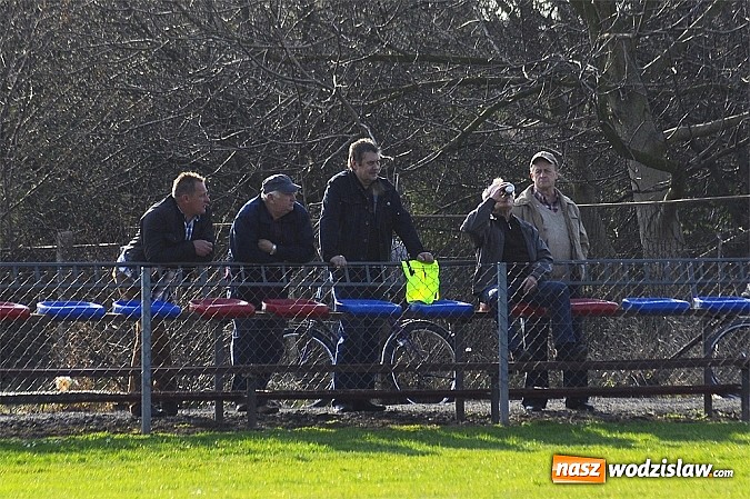 Zdjęcie w galerii na portalu naszwodzislaw.com: Wygrana Płomienia na początek rundy wiosennej wiadomości z regionu