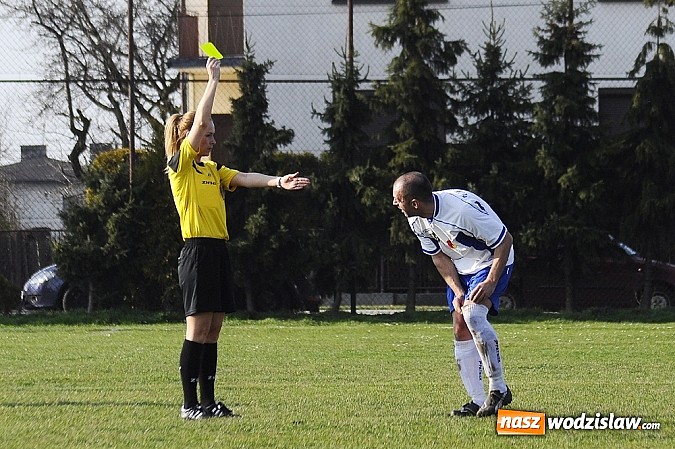 Zdjęcie w galerii na portalu naszwodzislaw.com: Wygrana Płomienia na początek rundy wiosennej wiadomości z regionu