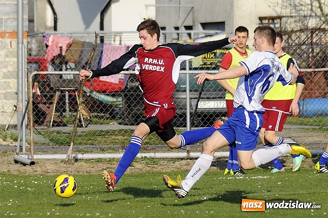 Zdjęcie w galerii na portalu naszwodzislaw.com: Wygrana Płomienia na początek rundy wiosennej wiadomości z regionu
