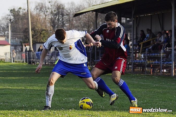 Zdjęcie w galerii na portalu naszwodzislaw.com: Wygrana Płomienia na początek rundy wiosennej wiadomości z regionu