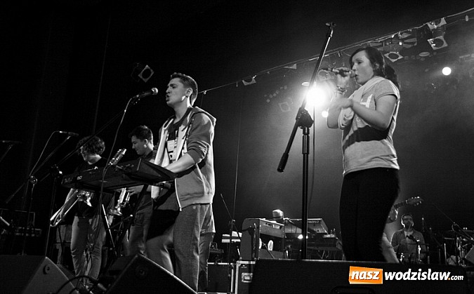 Zdjęcie w galerii na portalu naszwodzislaw.com: Kamil Bednarek wystąpił w Pszowie wiadomości z regionu