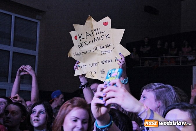 Zdjęcie w galerii na portalu naszwodzislaw.com: Kamil Bednarek wystąpił w Pszowie wiadomości z regionu