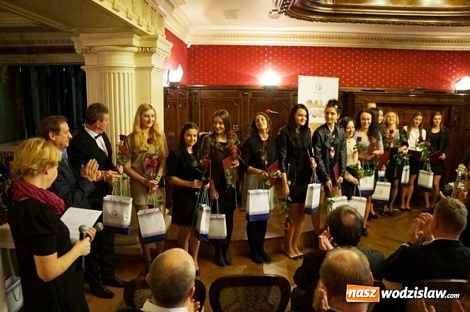 Zdjęcie w galerii na portalu naszwodzislaw.com: Wodzisławscy sportowcy uhonorowani na Gali Sportu wiadomości z regionu