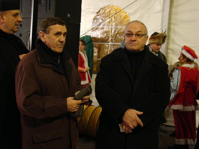 Zdjęcie w galerii na portalu naszwodzislaw.com: Wodzisławianie podzielili się opłatkiem wiadomości z regionu