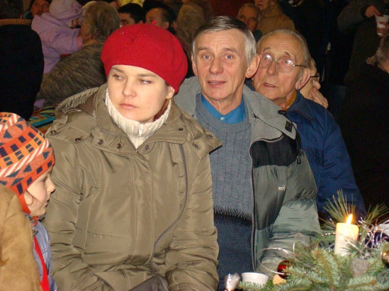 Zdjęcie w galerii na portalu naszwodzislaw.com: Wodzisławianie podzielili się opłatkiem wiadomości z regionu