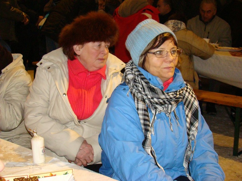 Zdjęcie w galerii na portalu naszwodzislaw.com: Wodzisławianie podzielili się opłatkiem wiadomości z regionu