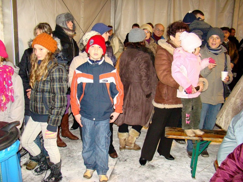 Zdjęcie w galerii na portalu naszwodzislaw.com: Wodzisławianie podzielili się opłatkiem wiadomości z regionu