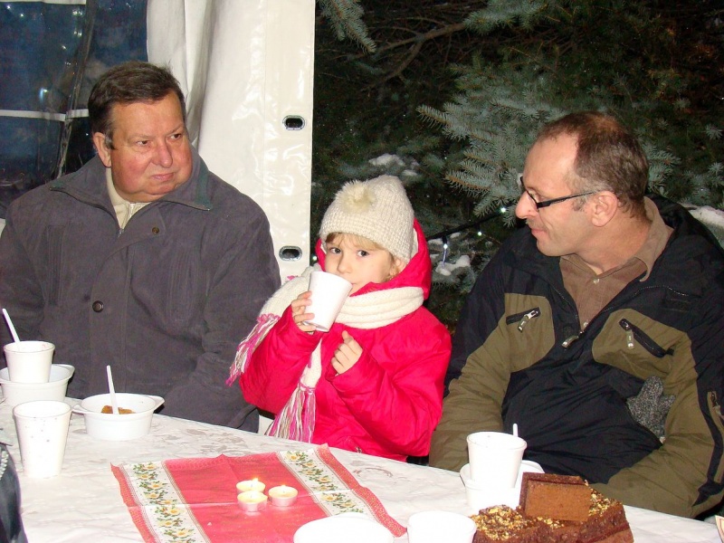 Zdjęcie w galerii na portalu naszwodzislaw.com: Wodzisławianie podzielili się opłatkiem wiadomości z regionu