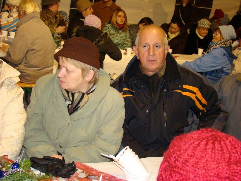 Zdjęcie w galerii na portalu naszwodzislaw.com: Wodzisławianie podzielili się opłatkiem wiadomości z regionu