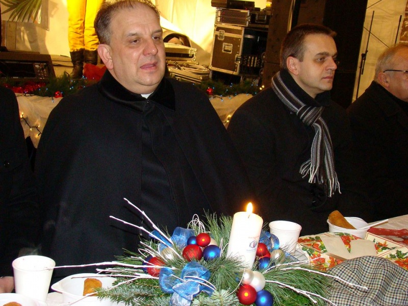 Zdjęcie w galerii na portalu naszwodzislaw.com: Wodzisławianie podzielili się opłatkiem wiadomości z regionu