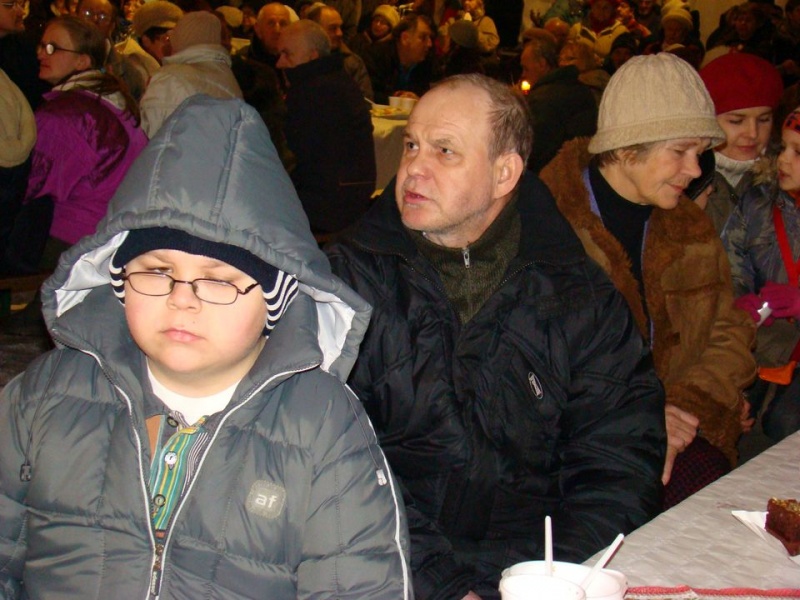 Zdjęcie w galerii na portalu naszwodzislaw.com: Wodzisławianie podzielili się opłatkiem wiadomości z regionu