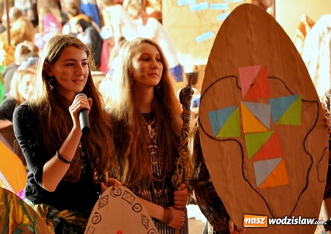 Zdjęcie w galerii na portalu naszwodzislaw.com: Smaki Afryki na tegorocznej Frankofonii w Gimnazjum nr 1 - fotorelacja wiadomości z regionu