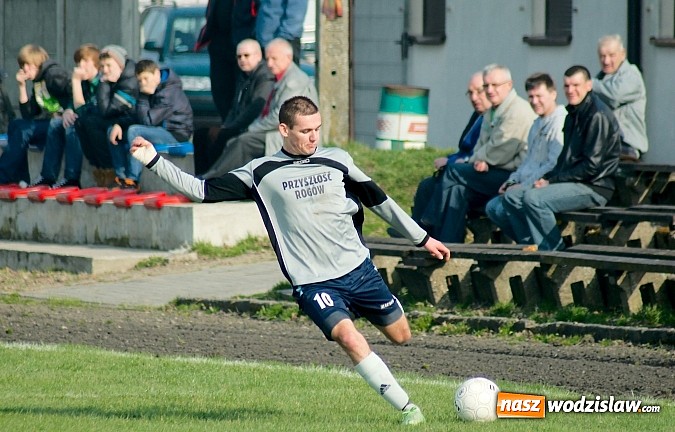 Zdjęcie w galerii na portalu naszwodzislaw.com: Tworków kontra Rogów: Dwa oblicza Przyszłości wiadomości z regionu