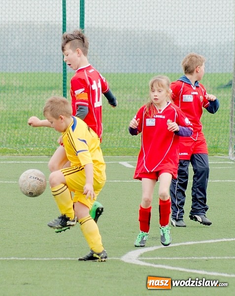 Zdjęcie w galerii na portalu naszwodzislaw.com: Duet Lamczyk-Cielusek pogromcą Tworkowa wiadomości z regionu