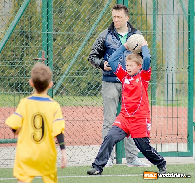 Zdjęcie w galerii na portalu naszwodzislaw.com: Duet Lamczyk-Cielusek pogromcą Tworkowa wiadomości z regionu