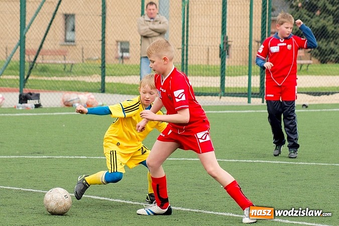 Zdjęcie w galerii na portalu naszwodzislaw.com: Duet Lamczyk-Cielusek pogromcą Tworkowa wiadomości z regionu