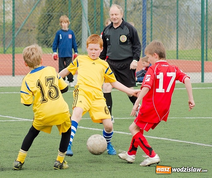 Zdjęcie w galerii na portalu naszwodzislaw.com: Duet Lamczyk-Cielusek pogromcą Tworkowa wiadomości z regionu