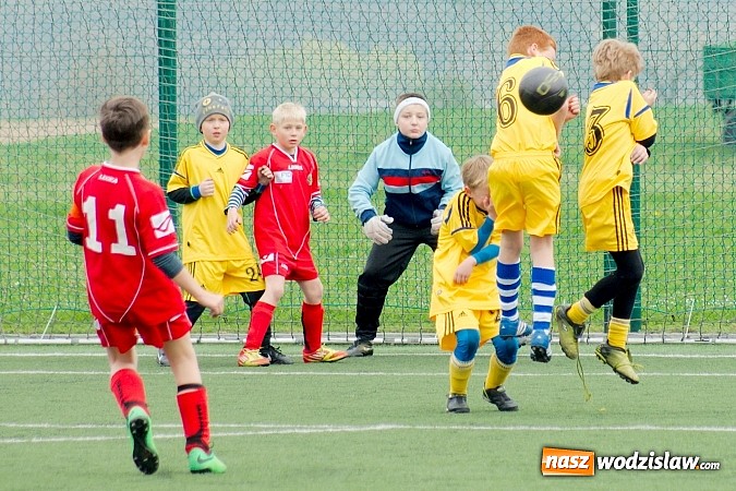 Zdjęcie w galerii na portalu naszwodzislaw.com: Duet Lamczyk-Cielusek pogromcą Tworkowa wiadomości z regionu