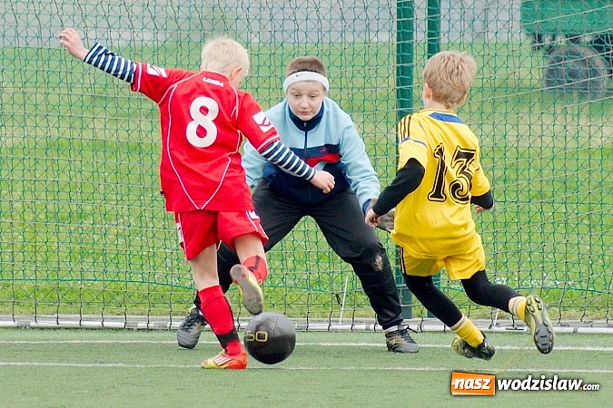 Zdjęcie w galerii na portalu naszwodzislaw.com: Duet Lamczyk-Cielusek pogromcą Tworkowa wiadomości z regionu